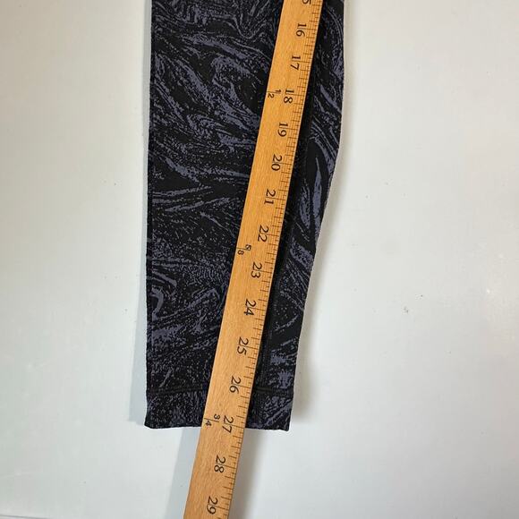 Lululemon Leggings Womens 8 Blue Wunder Under High Rise Tight Luxtreme Workout - Picture 10 of 12